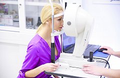 očná klinika iClinic Eva Cifrová 3