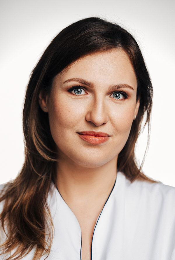 Dr. Zuzana Hurajová