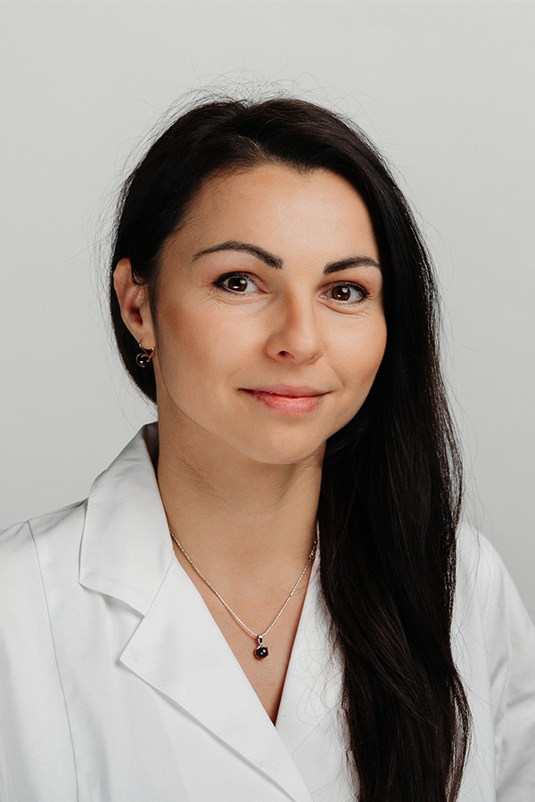 Medico oftalmologo Dr. Stanislava Bírócziová